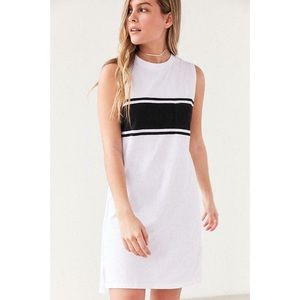 URBAN OUTFITTERS UO BDG Jane Muscle Tee Dress L
